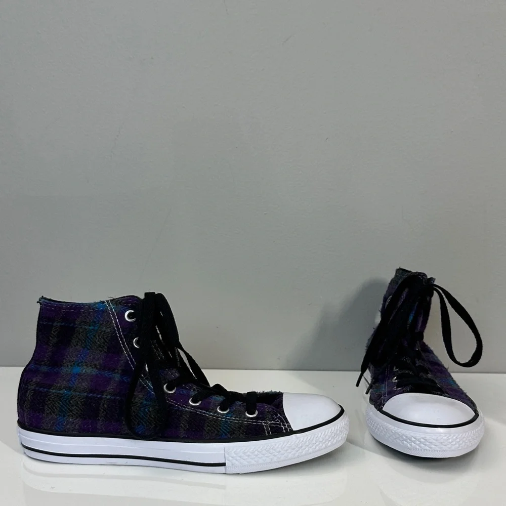 Converse Purple Plaid Hi Top Sneakers Size 5 Junior